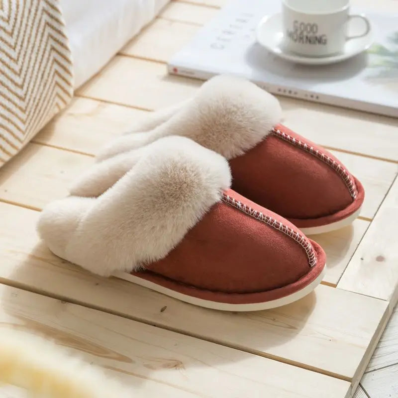 Winter 2024 Warm Soft Women's Fashion and Indoor Plush Slippers